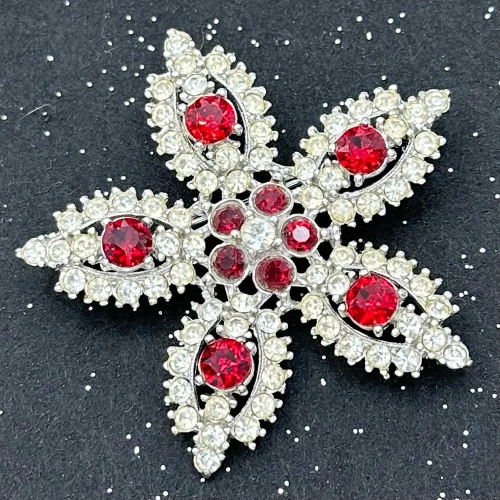 Bogoff Vintage Signed 5 Point Star Clear & Red Rhinestone Brooch